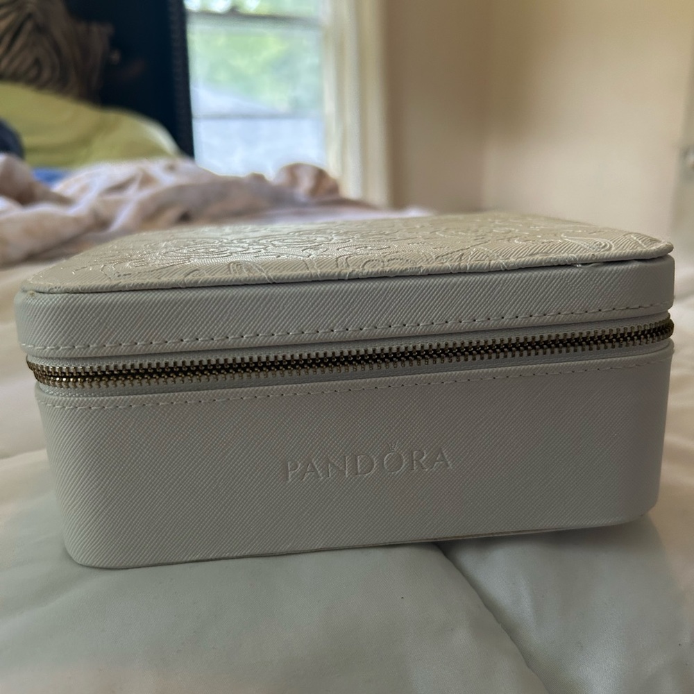 Pandora Cream Embossed Jewelry Case